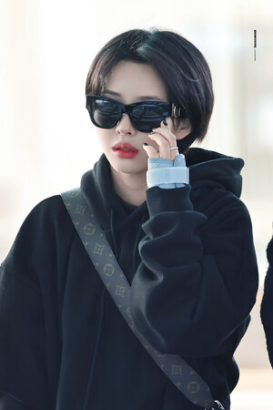 250103 (G)I-DLE Soyeon at Incheon Airport