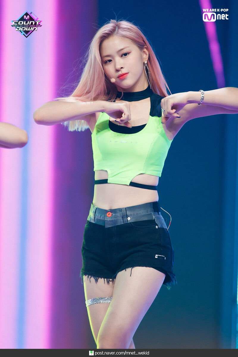 190822 ITZY - 'ICY' at M COUNTDOWN documents 14