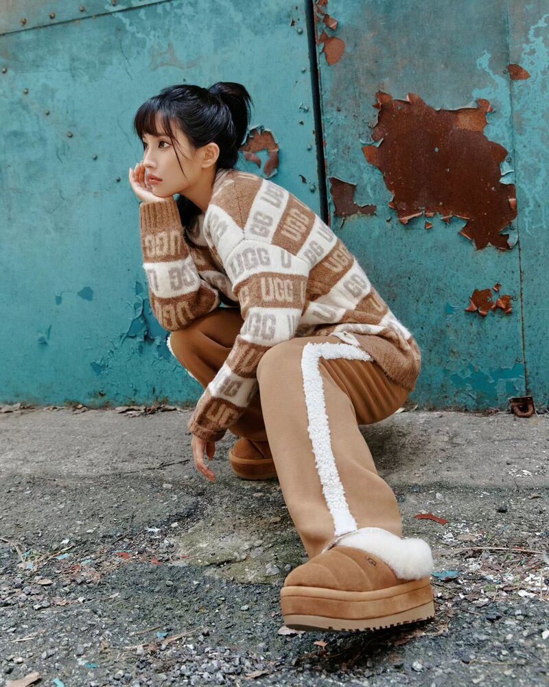 SOYEON x UGG - FW 2023 Campaign documents 5