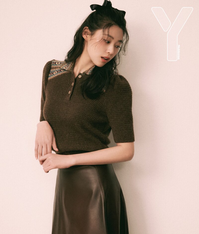 Seolhyun for Y Magazine Issue No.8 documents 7
