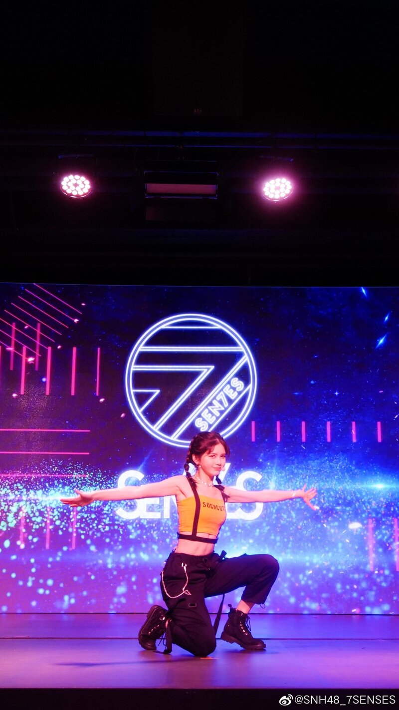 September 7, 2019 SEN7ES at SNH48 7SENSES x OWLIE Mini Showcase in Seoul documents 9