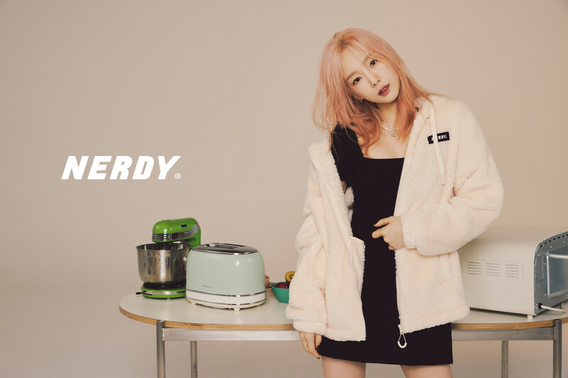 Taeyeon x NERDY 2021 Winter Collection documents 7