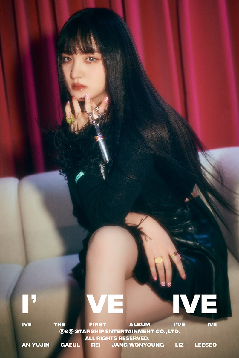 IVE 1st Studio Album 'I’ve IVE' Concept Photos documents 13