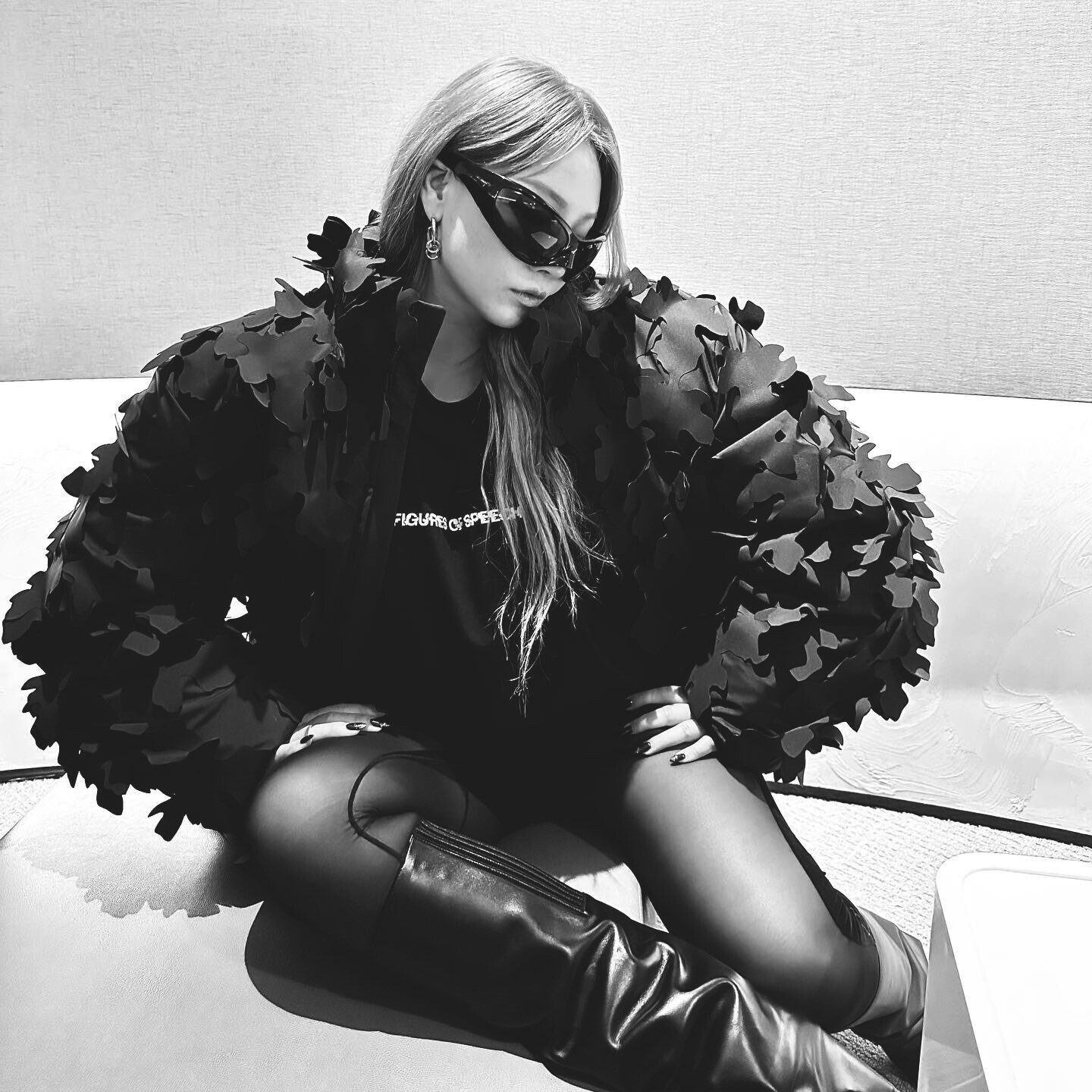 November 25, 2022 CL Instagram update | Kpopping