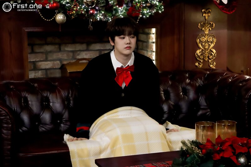 231228 FirstOne Entertainment Naver Post - 'Back to Christmas' MV Behind documents 25