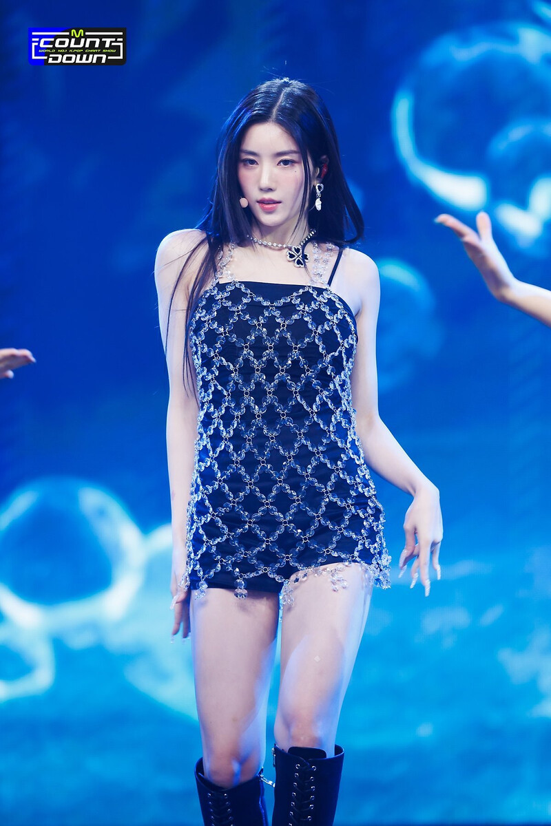 221013 KWON EUNBI - Underwater at M COUNTDOWN documents 17