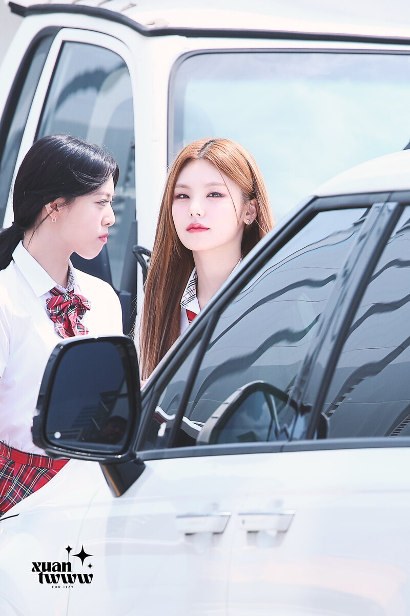 230706 ITZY Yeji - Knowing Bros Commute documents 1