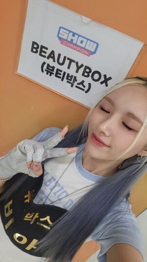 240926 - Beauty Box Twitter Update with VIA