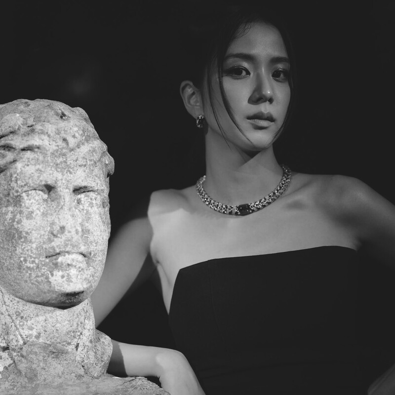 220615 BLACKPINK Jisoo - Cartier Gala Dinner documents 5