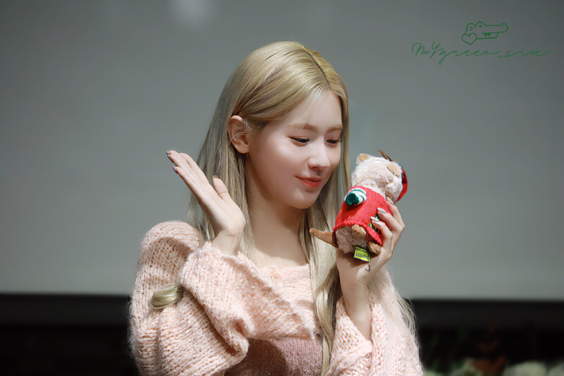 221124 (G)I-DLE Miyeon - Fansign documents 3