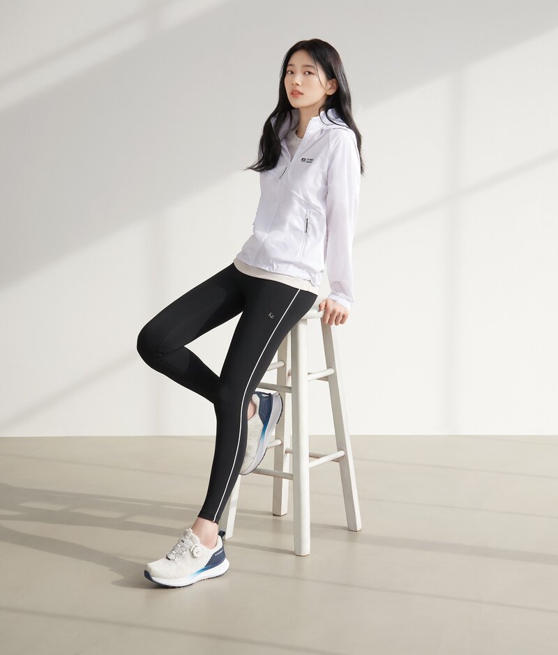 Bae Suzy for K2 2022 SS Collection documents 6