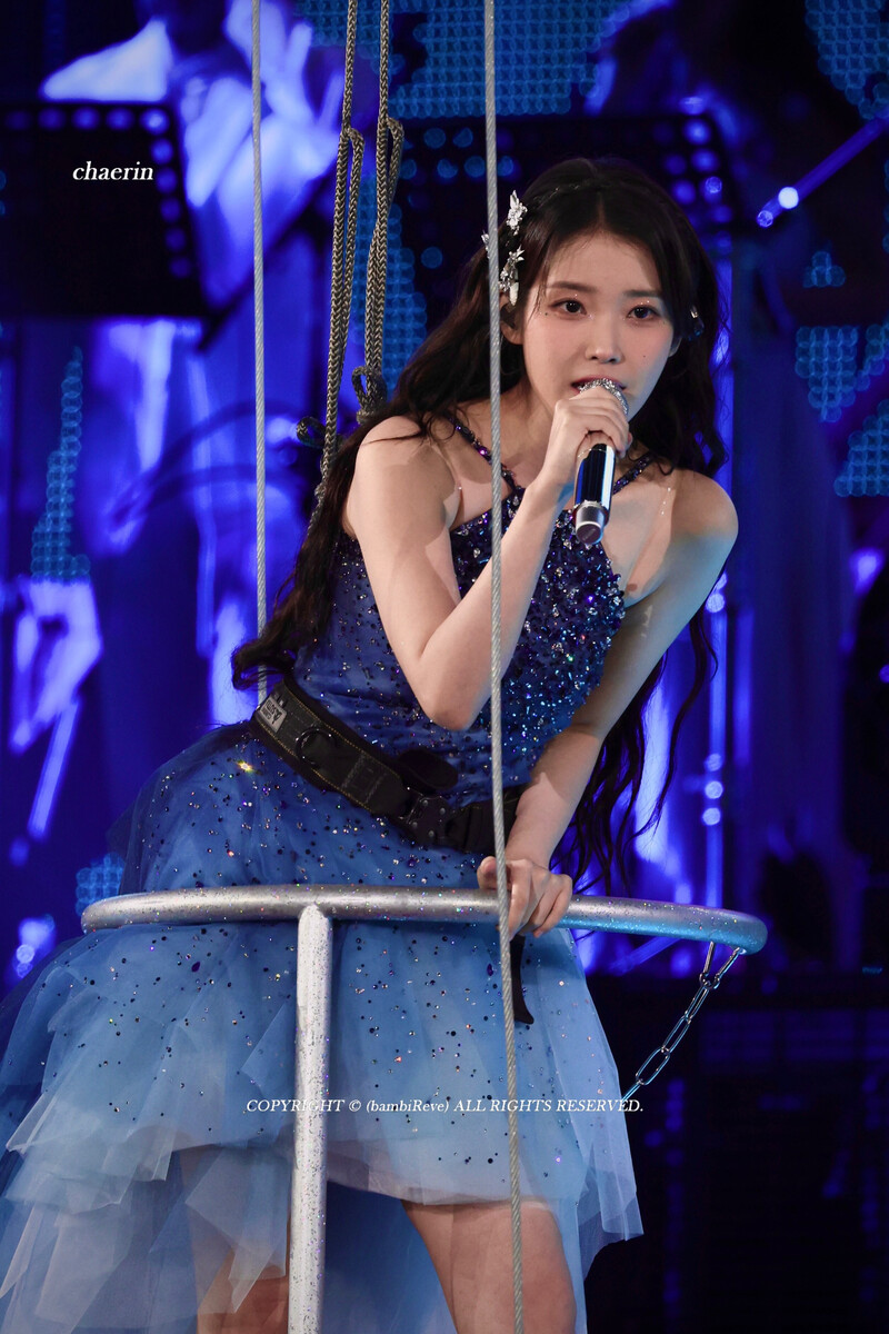 240921 IU - HEREH World Tour Concert Encore: The Winning in Seoul Day 1 documents 3