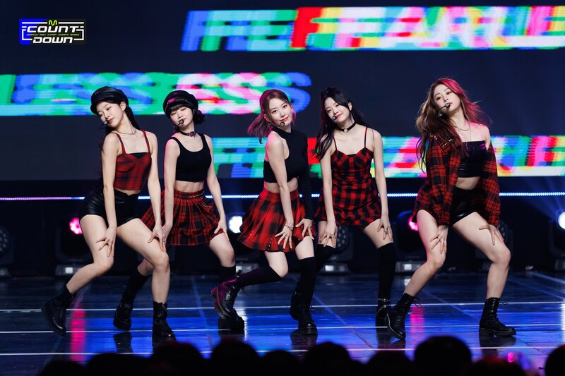 220526 LE SSERAFIM - 'FEARLESS' at M Countdown documents 3