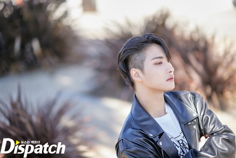 March 4, 2022 SEONGHWA- 'ATEEZ IN LA' Photoshoot by DISPATCH documents 3