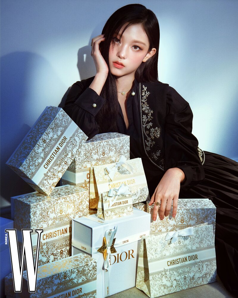 NewJeans Haerin x Dior Beauty for W Korea Digital Issue documents 7