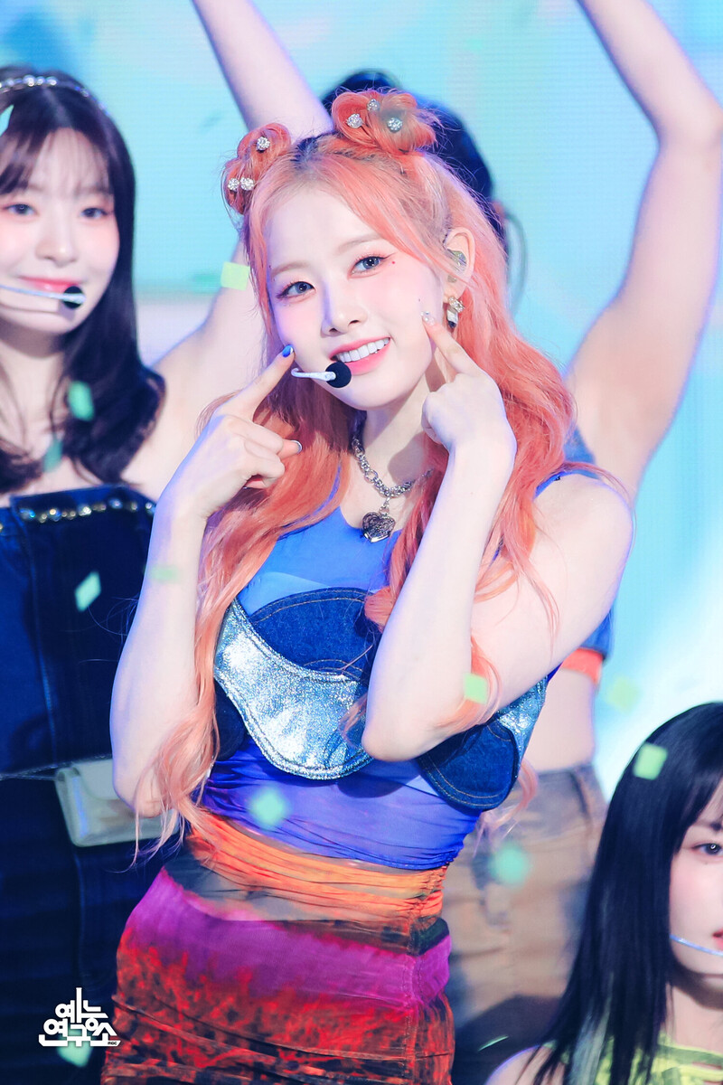 230902 STAYC Sieun - 'Bubble' at Music Core documents 1