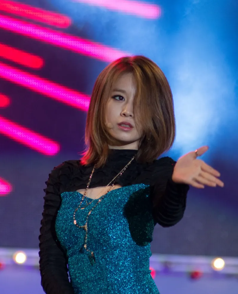 Jiyeon1068.jpg