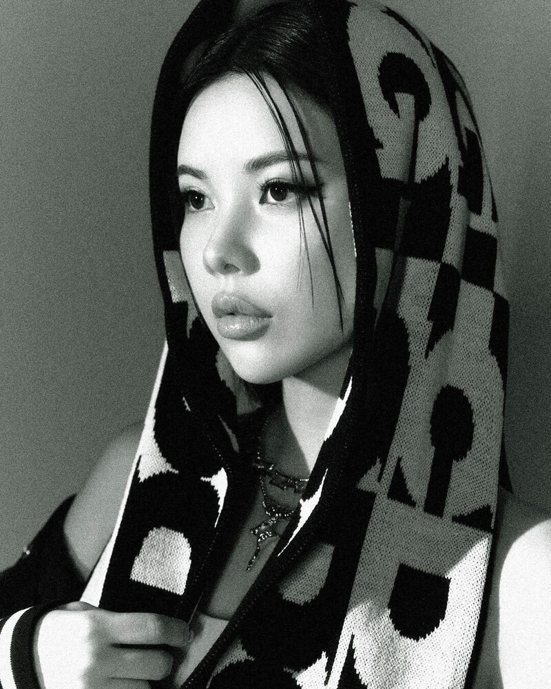 Moon Sujin for Comme des Garcons 2024 documents 3