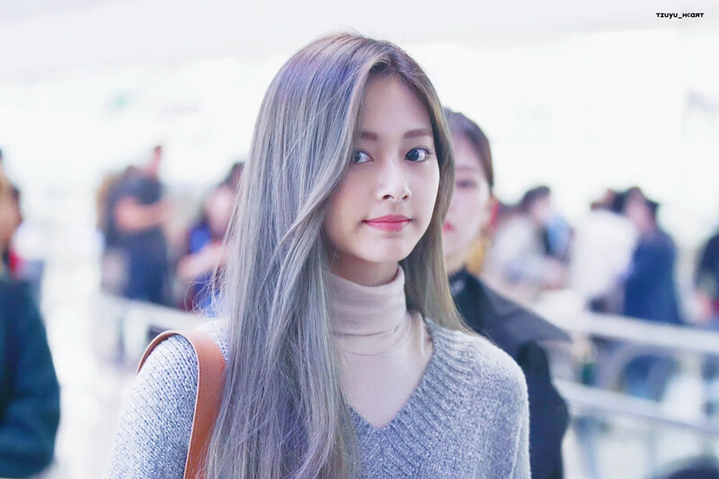 TZUYU_HEART0614-1200610747711049729-EKltFuvXUAAtxZz.jpg