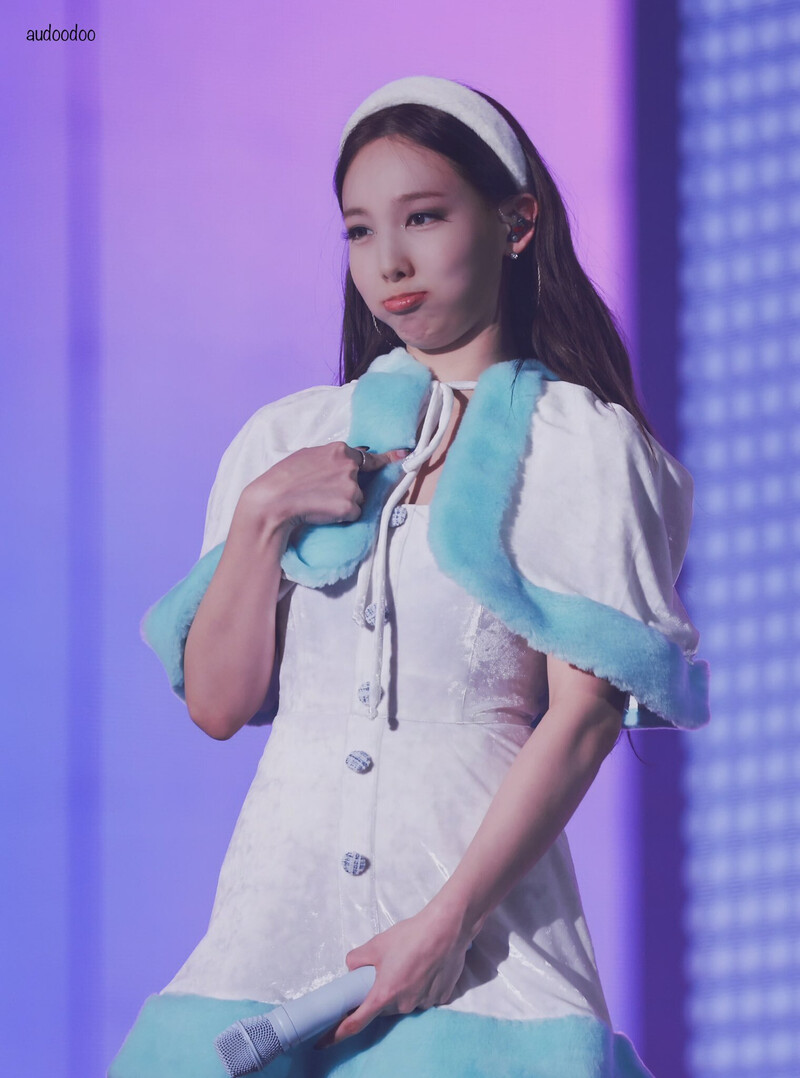 211225 - TWICE 4th World Tour - Nayeon documents 9