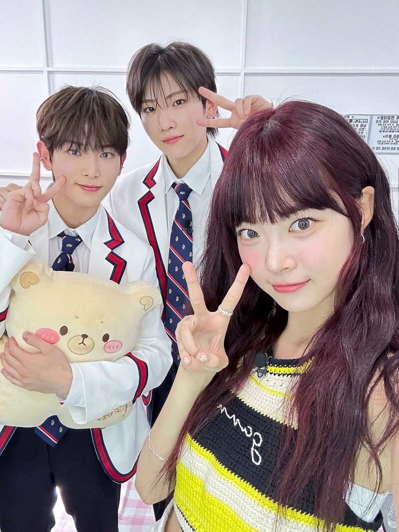 230629 Eunchae Diary Twitter Update - Harua and Yuma documents 2