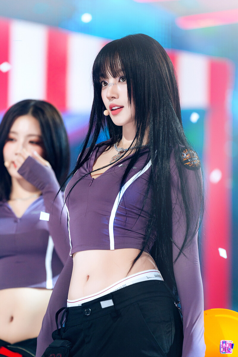 240714 Gi Dle Yuqi ‘klaxon At Inkigayo Kpopping 2608