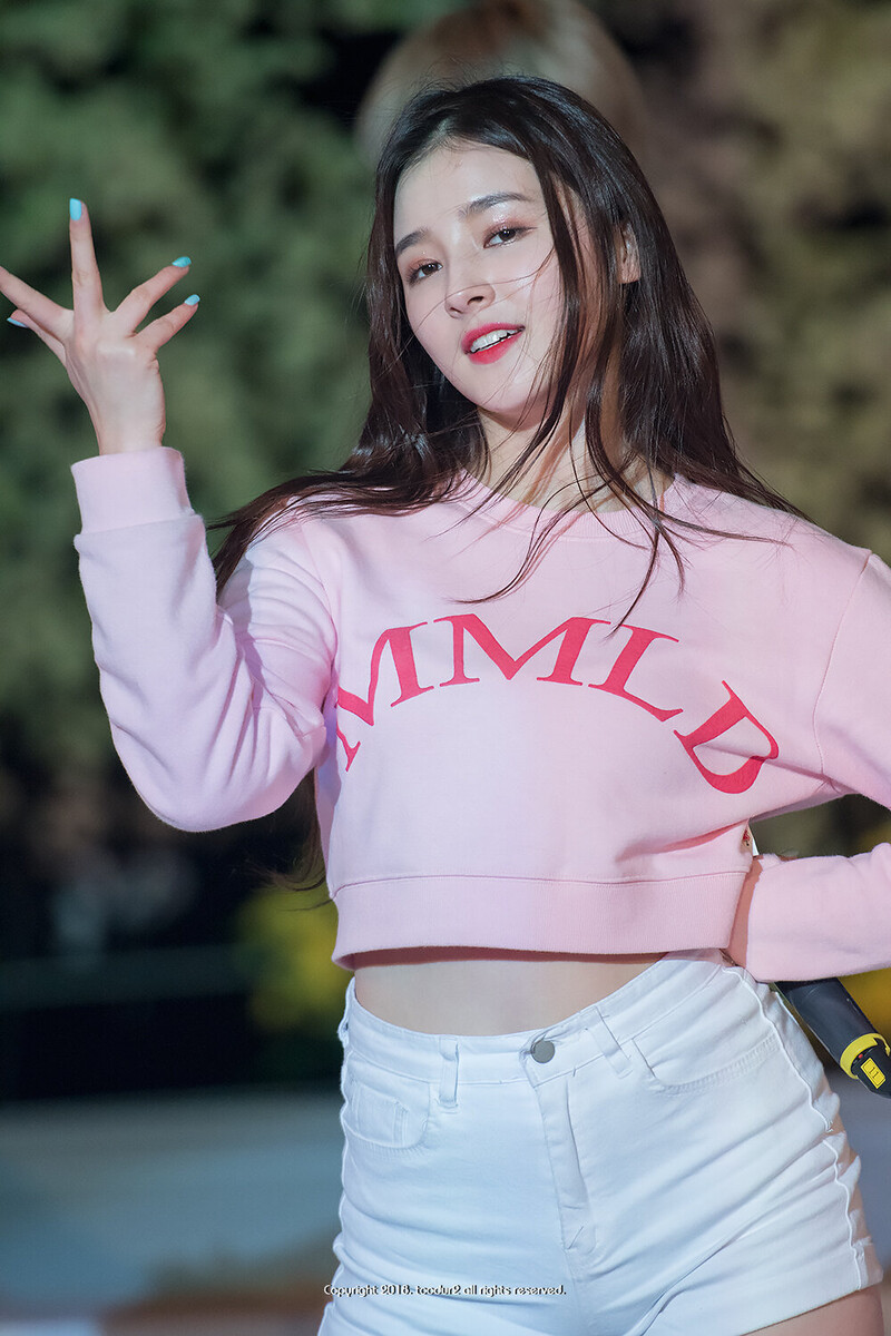 180406 MOMOLAND Nancy documents 9