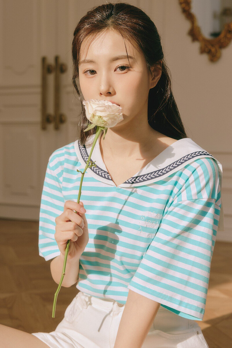 Kang Hyewon for General Idea Standard Summer 2022 Photoshoot documents 20