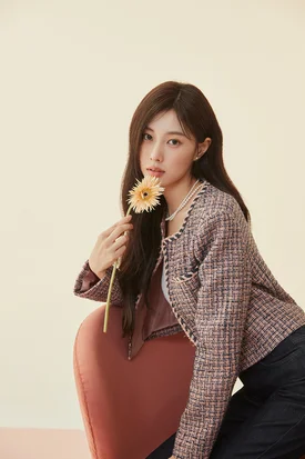 Kang Hyewon for Roem 2023 Fall Collection 'Fill Your Romance'