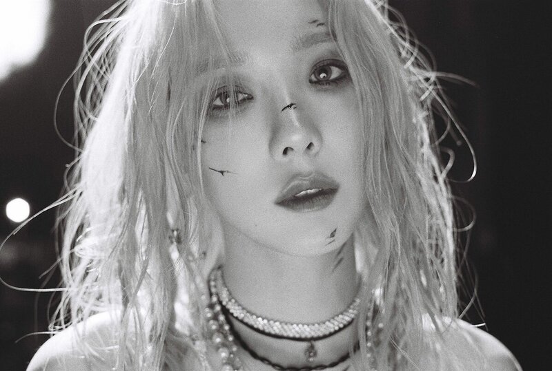 TAEYEON "CAN'T CONTROL MYSELF" Concept Teasers documents 7