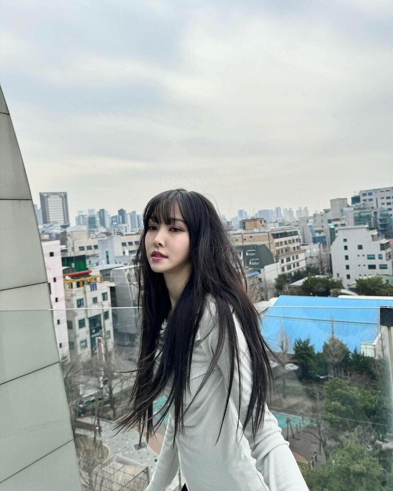 240317 Yuju Instagram Update documents 3