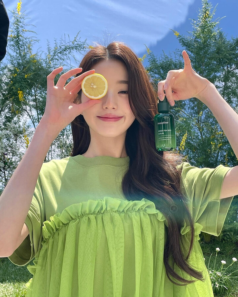 220622 IVE Wonyoung Instagram Update documents 3