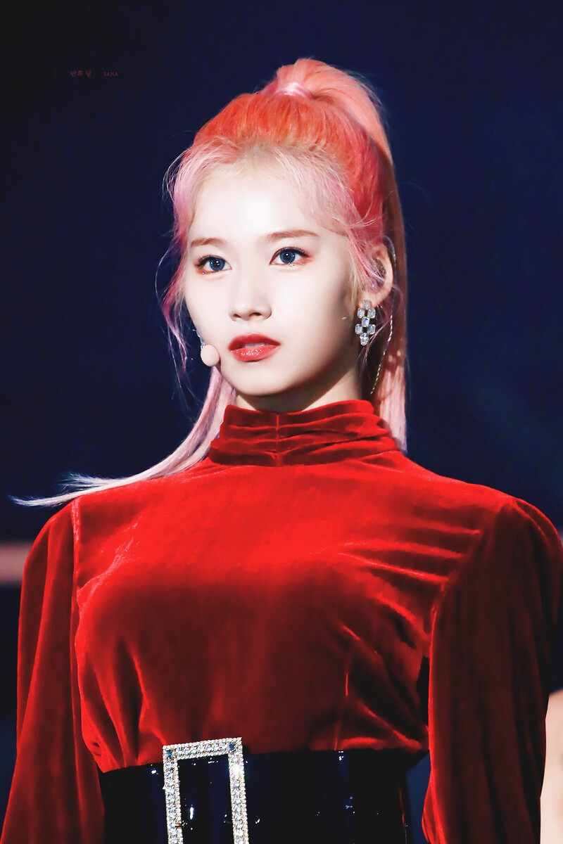 191006 TWICE Sana - SBS Super Concert documents 17