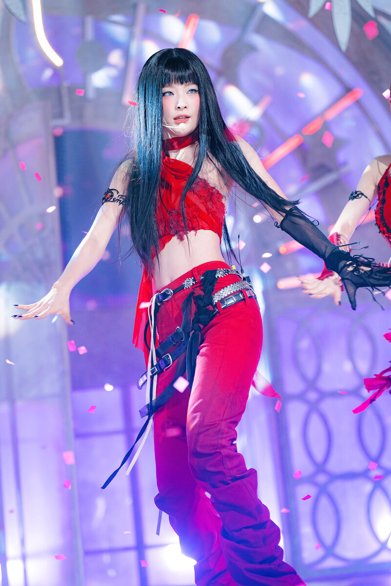 240630 Red Velvet Seulgi - 'Cosmic' at Inkigayo documents 3