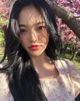 210410 DIA Somyi Instagram Update