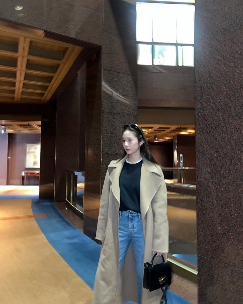 241228 Krystal Jung vousmevoyez Instagram Update documents 2