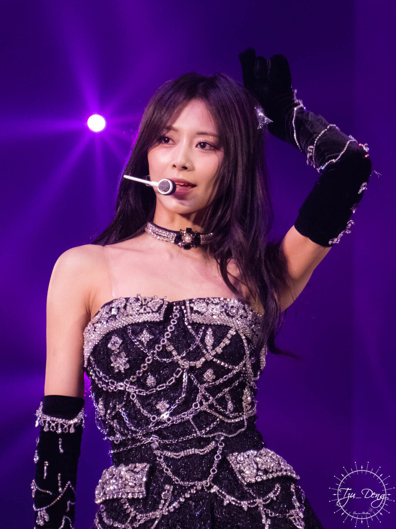 230902 TWICE Tzuyu - ‘READY TO BE’ World Tour in Singapore Day 1 documents 5