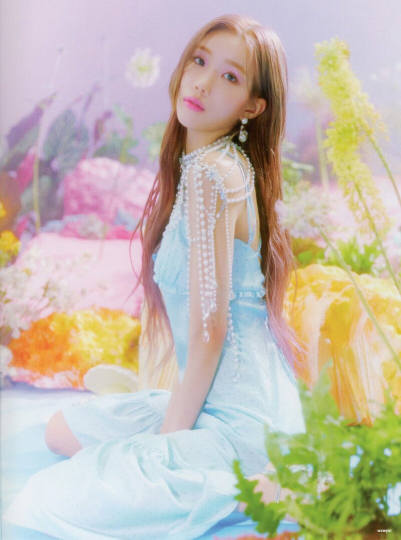 WJSN Special Single Album 'Sequence' [SCANS] documents 3