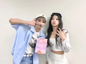 220220 - Rocking Doll Twitter Update with Roa and Dongpyo