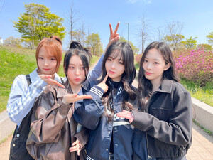 240409 tripleS Instagram & Twitter Update - Hyerin, Soomin, Hayeon, & Chaewon