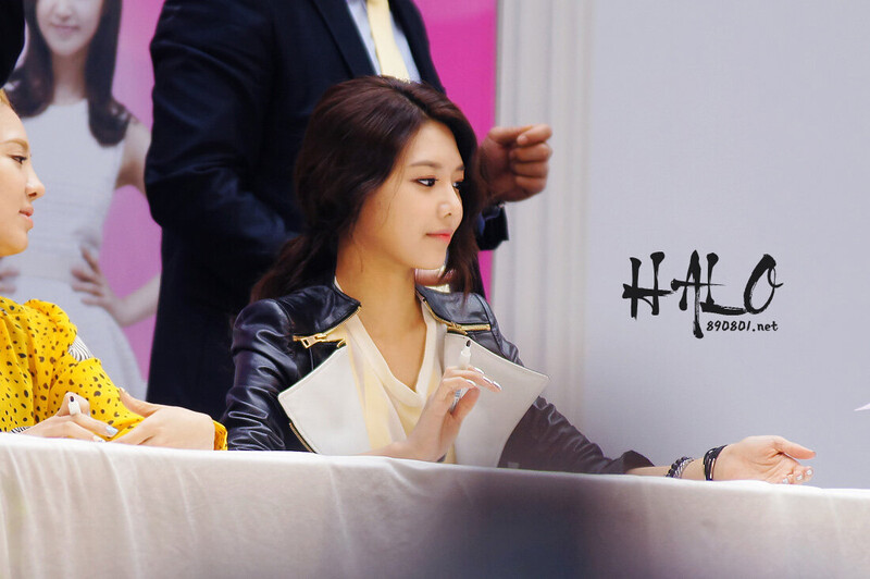 120329 Girls' Generation Sooyoung at Lotte Fansign documents 6