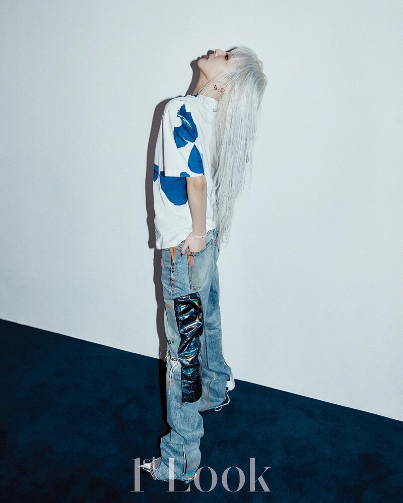 Hyunseung and Jiwoo for 1st Look Vol. 232 documents 4
