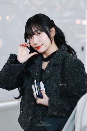 250104 Kep1er Youngeun at Incheon International Airport