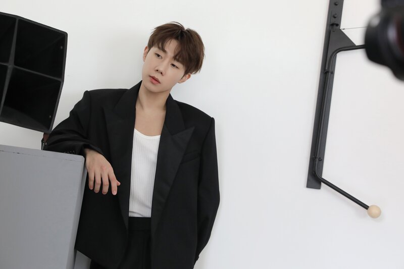 20230704 - Naver - 2023 S/S Jacket Shooting Behind Photos documents 1