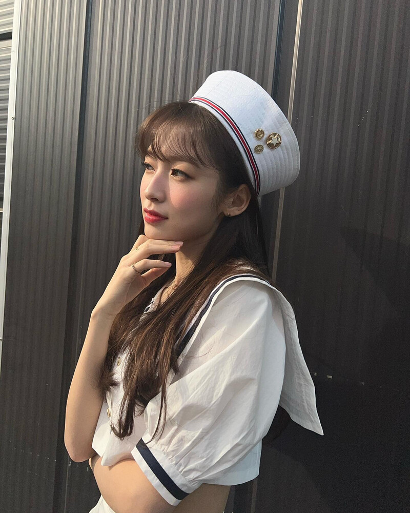 220415 OH MY GIRL Arin Instagram Update documents 4