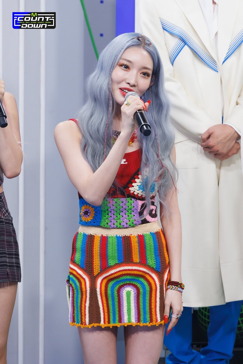 220714 Chungha - 'Sparkling' at M Countdown documents 29