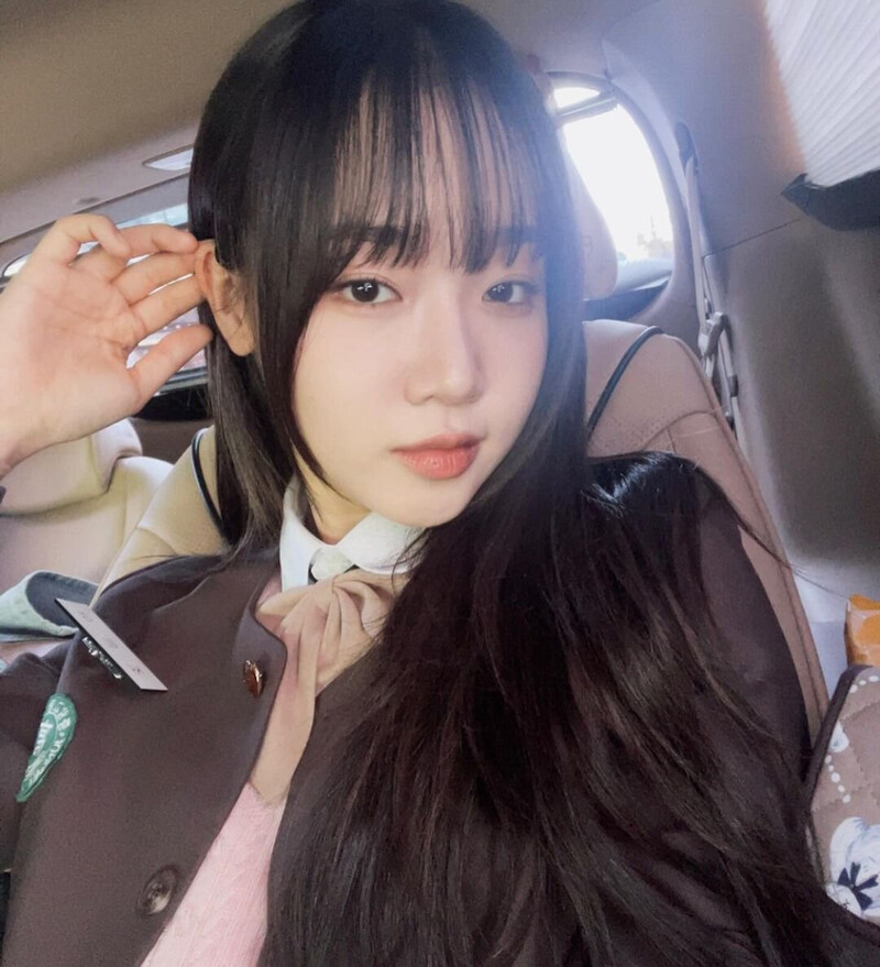 240509 Yoojung Instagram update documents 4