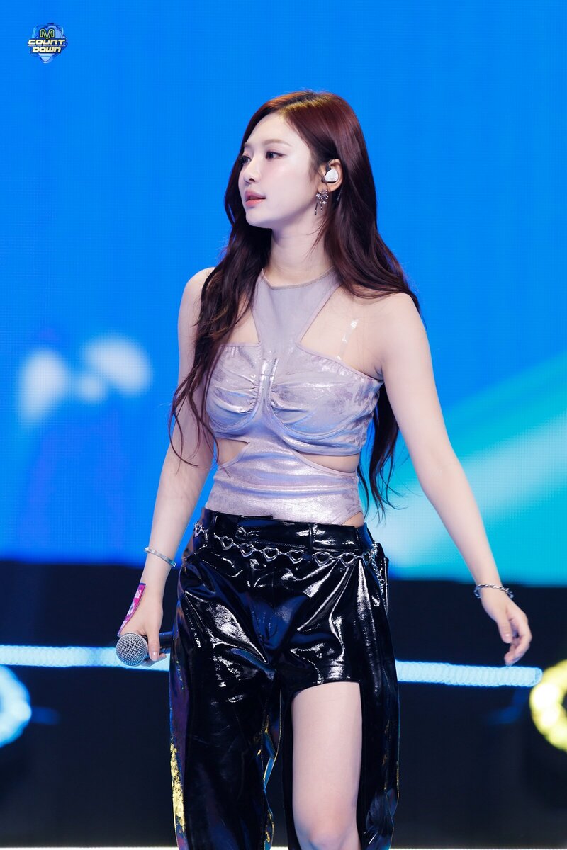 240523 aespa Ningning - 'Supernova' + Encore Stage at M Countdown documents 6