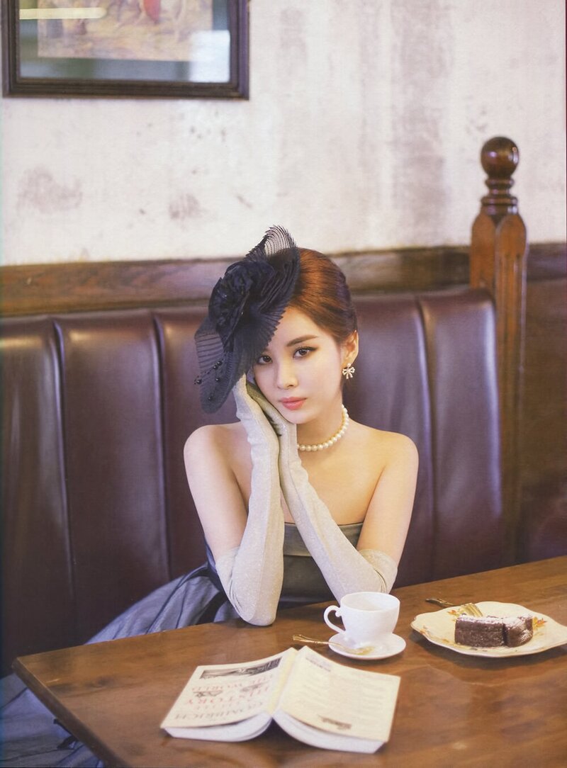 [SCAN] Seohyun - 'Love, Still' Concert photobook goods documents 1