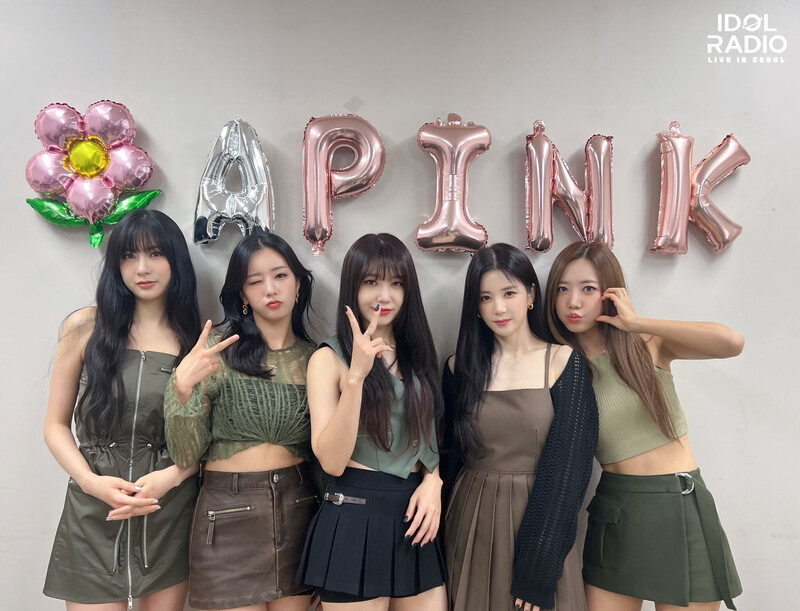 230923 APINK sns update - Idol Radio Live in Seoul Concert documents 2